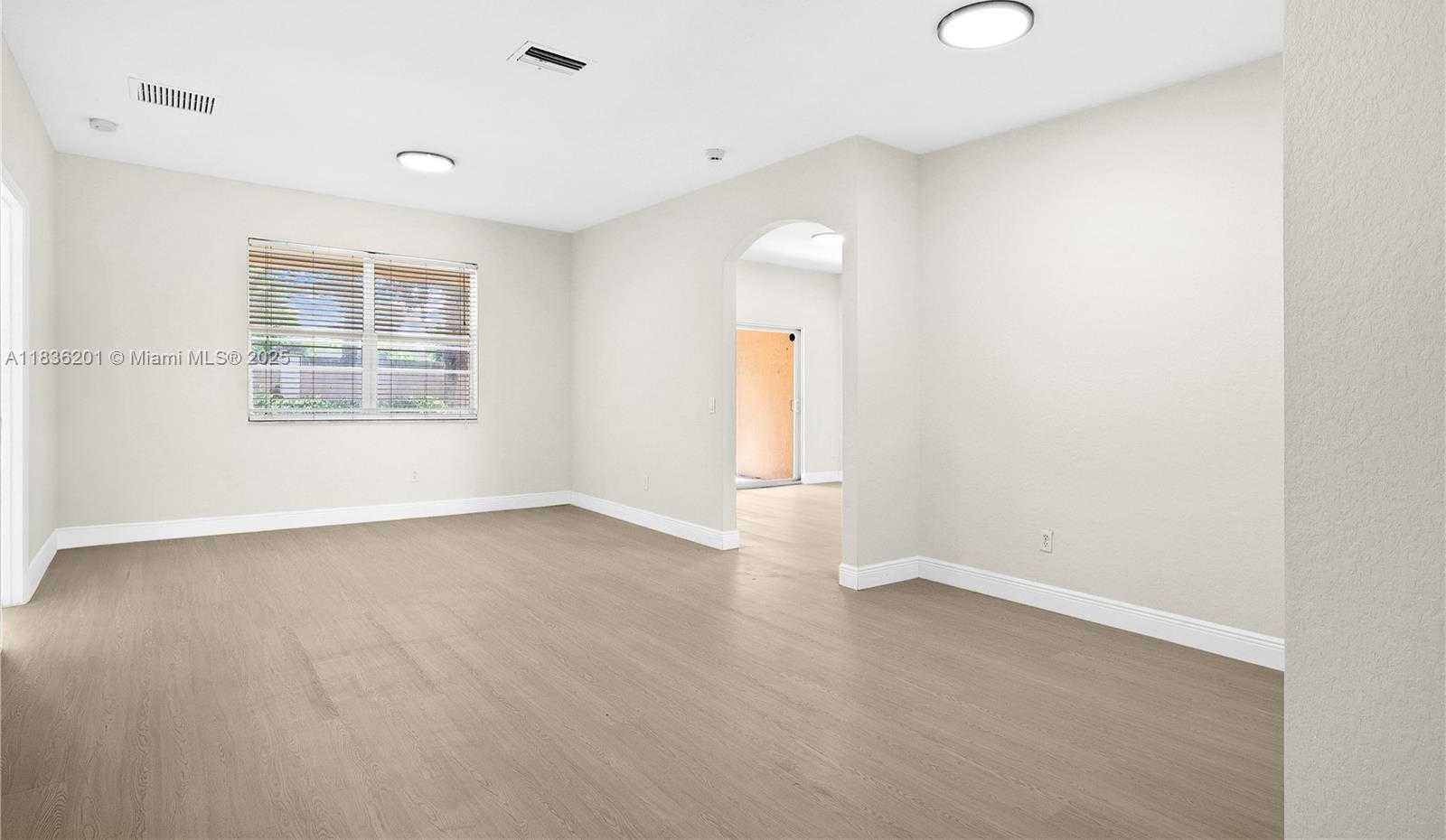 Small Image of 798 QUARTZ TER, West Palm Beach Number 25