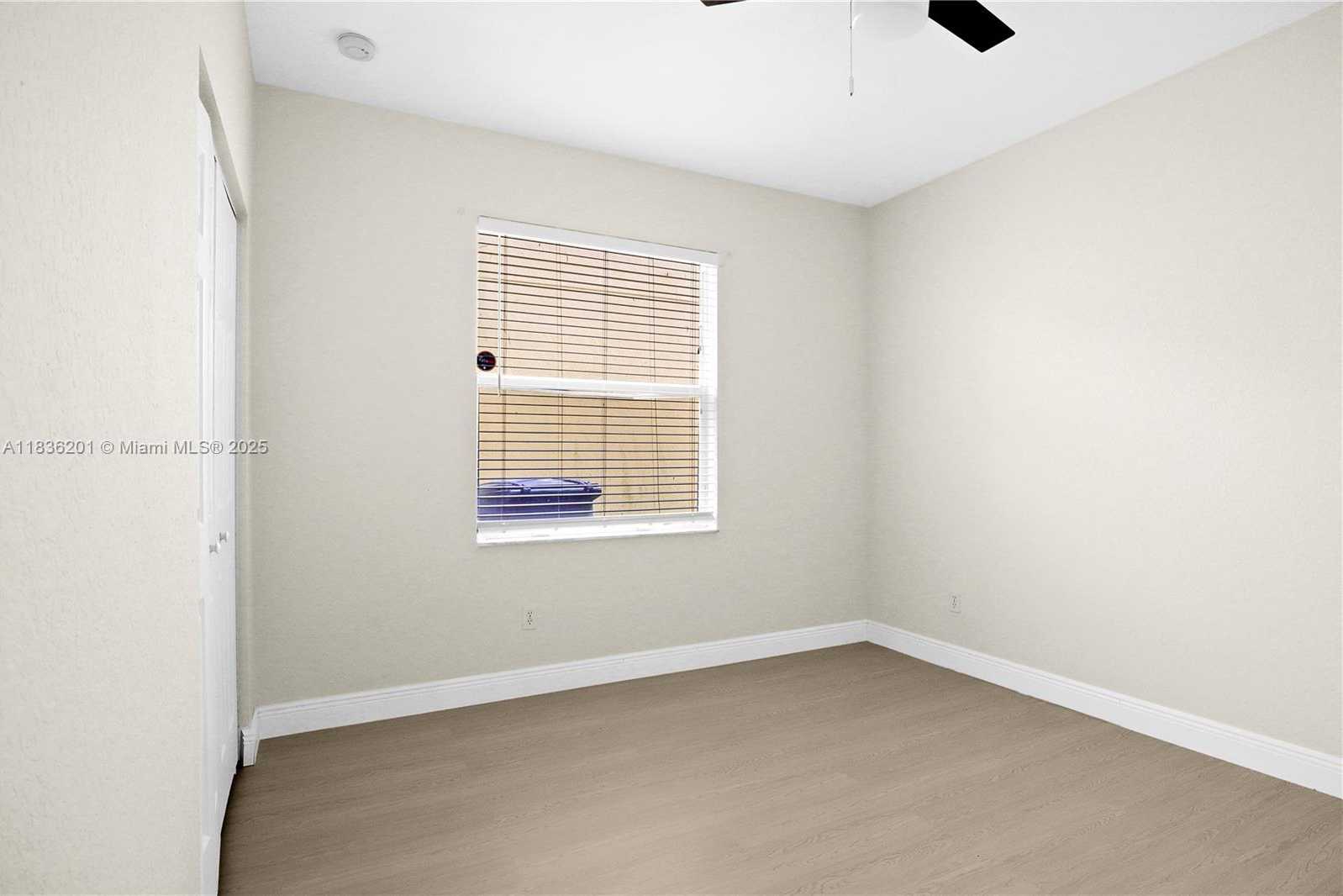 Small Image of 798 QUARTZ TER, West Palm Beach Number 31