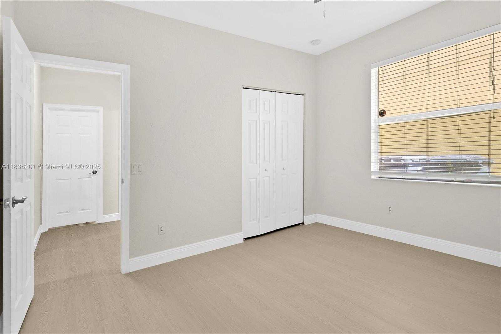 Small Image of 798 QUARTZ TER, West Palm Beach Number 33