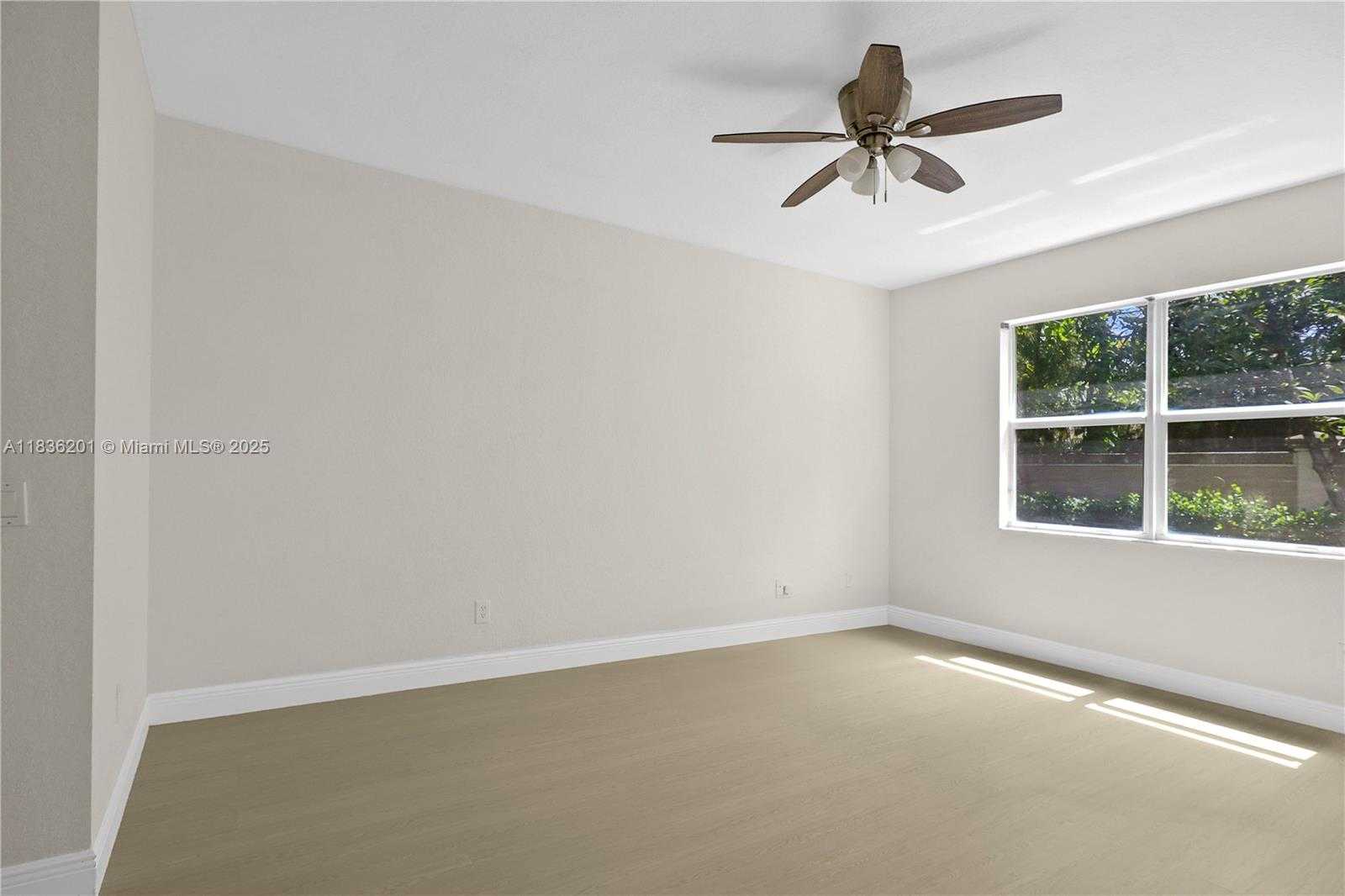 Small Image of 798 QUARTZ TER, West Palm Beach Number 36