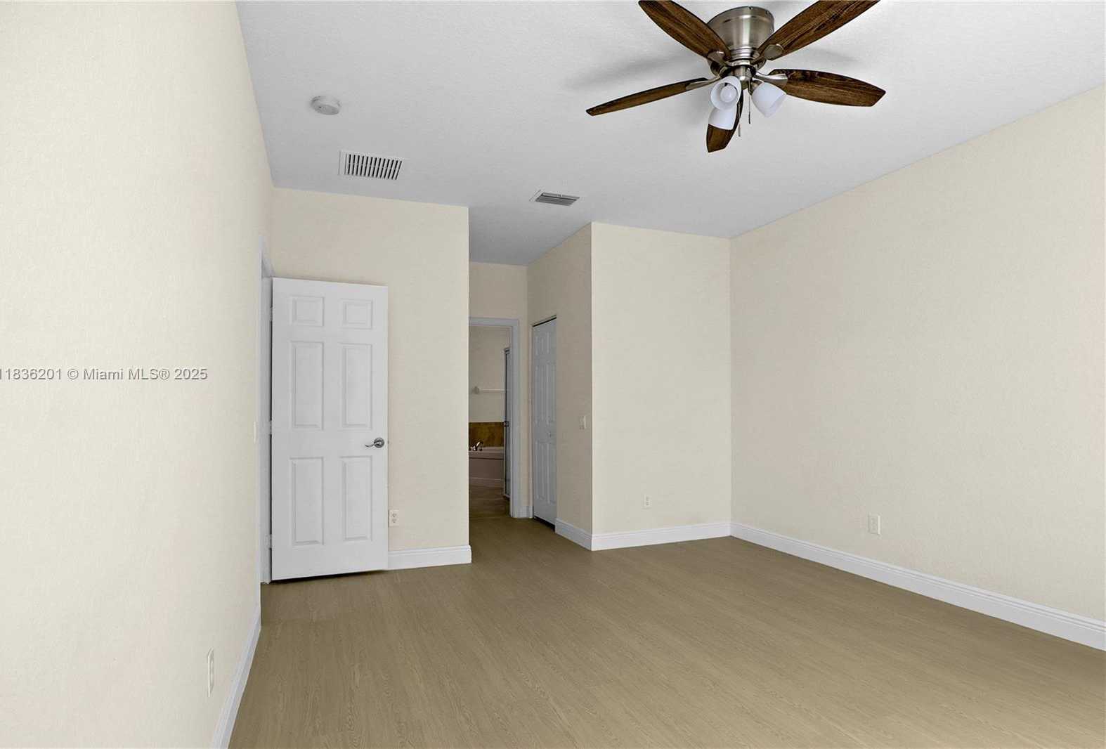 Small Image of 798 QUARTZ TER, West Palm Beach Number 38