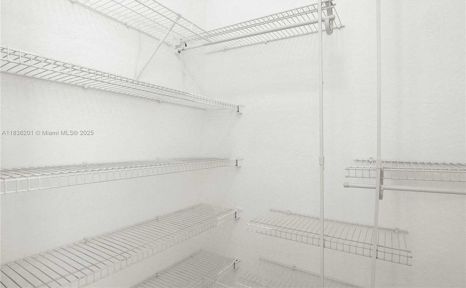 Small Image of 798 QUARTZ TER, West Palm Beach Number 48