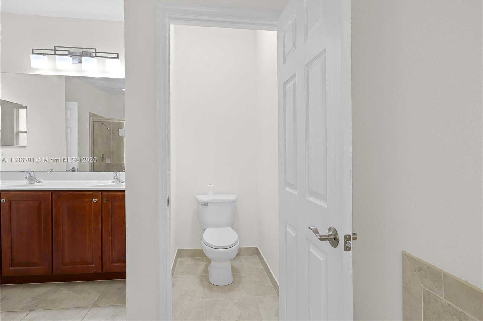 Small Image of 798 QUARTZ TER, West Palm Beach Number 55
