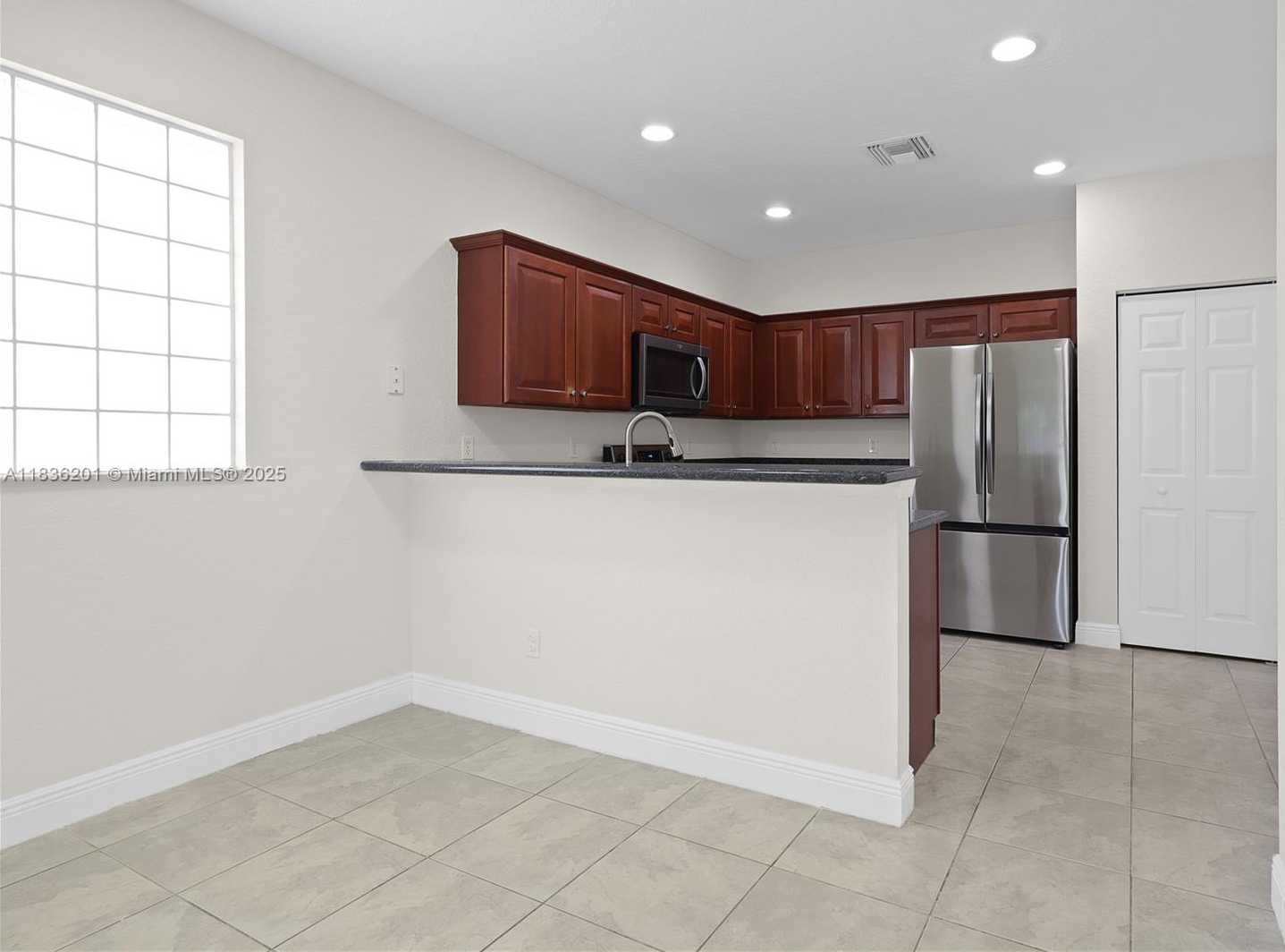 Small Image of 798 QUARTZ TER, West Palm Beach Number 69