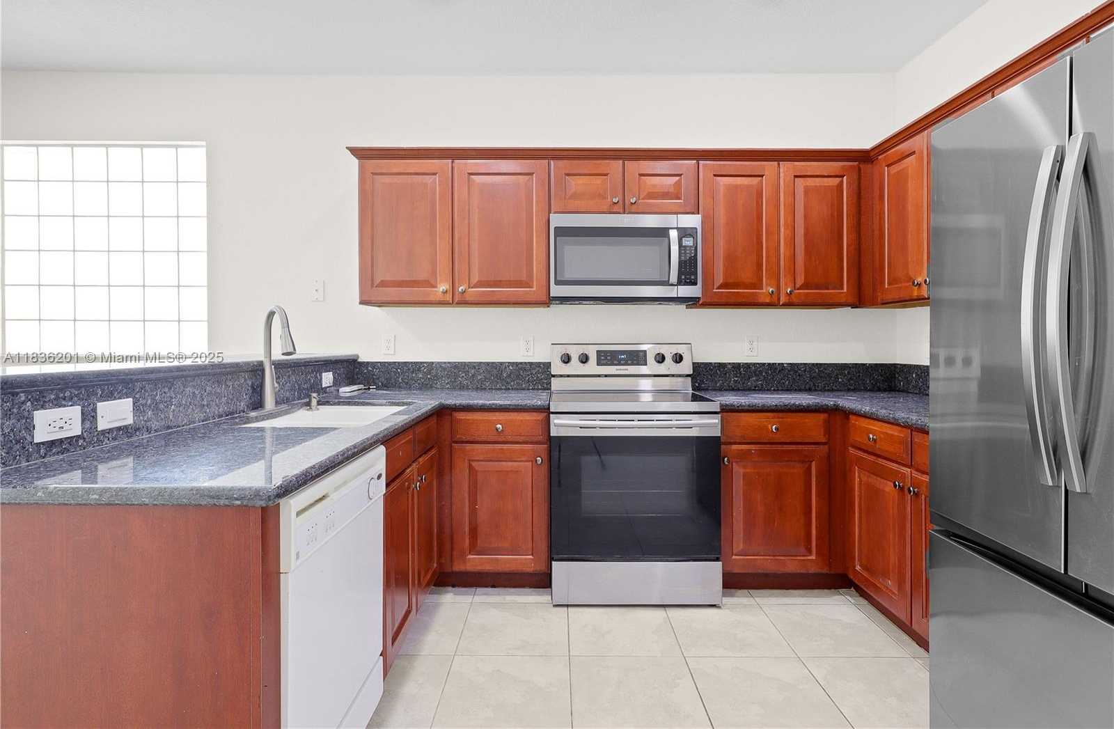 Small Image of 798 QUARTZ TER, West Palm Beach Number 71
