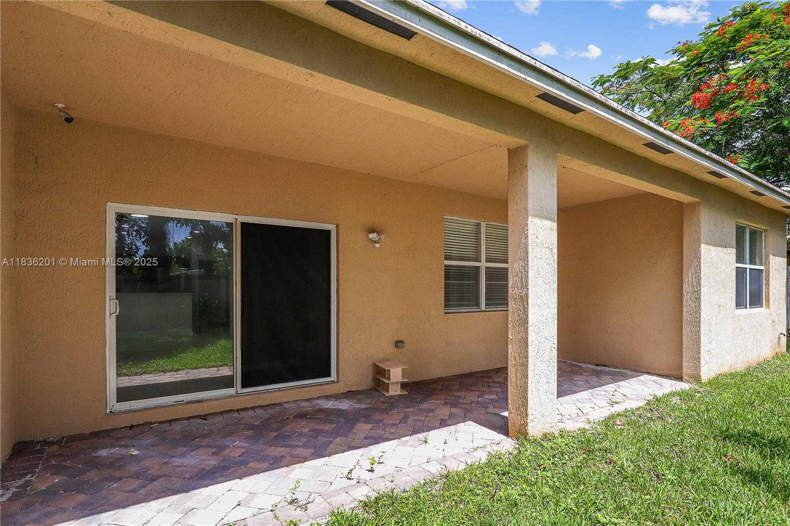 Small Image of 798 QUARTZ TER, West Palm Beach Number 86