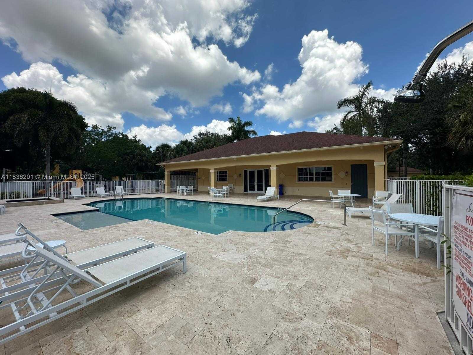 Small Image of 798 QUARTZ TER, West Palm Beach Number 93