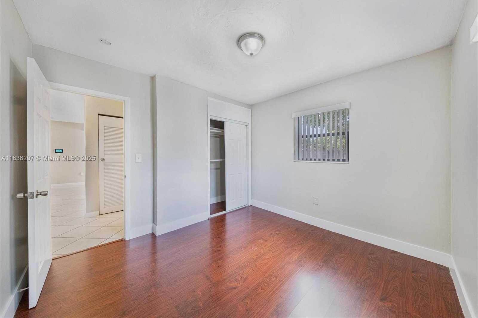 Small Image of 7521 INDIGO ST, Miramar Number 15