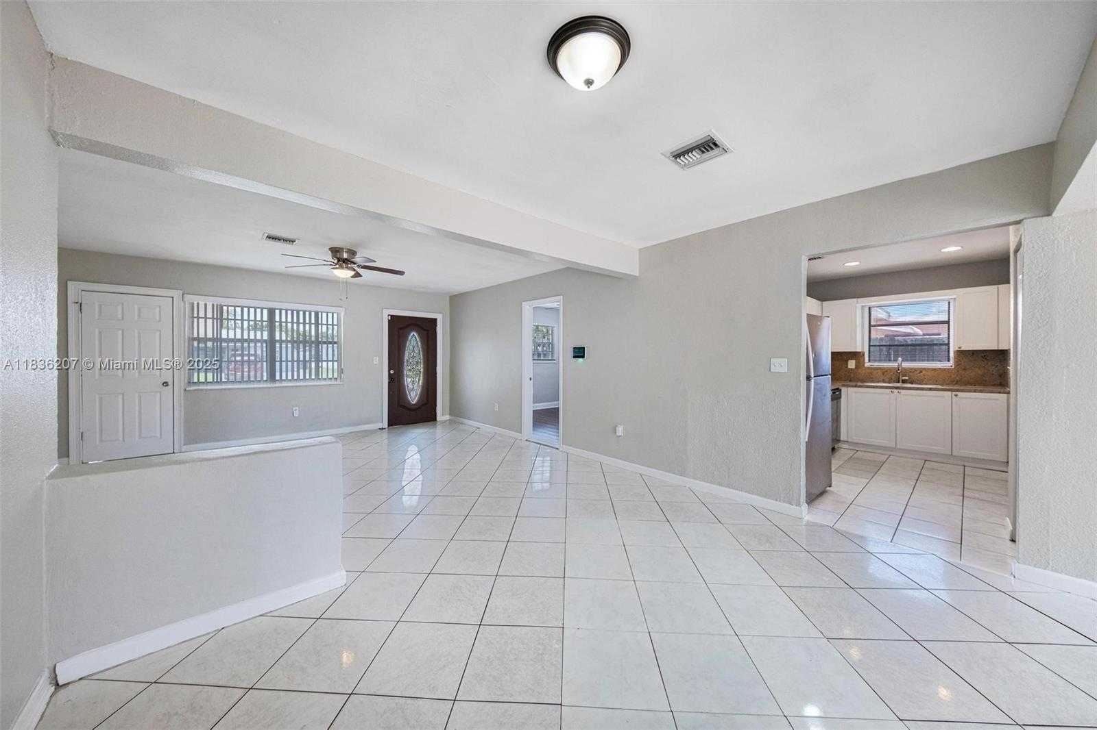 Small Image of 7521 INDIGO ST, Miramar Number 20