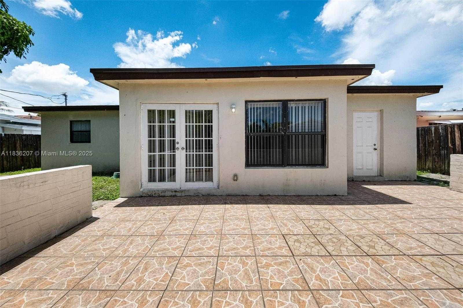 Small Image of 7521 INDIGO ST, Miramar Number 44