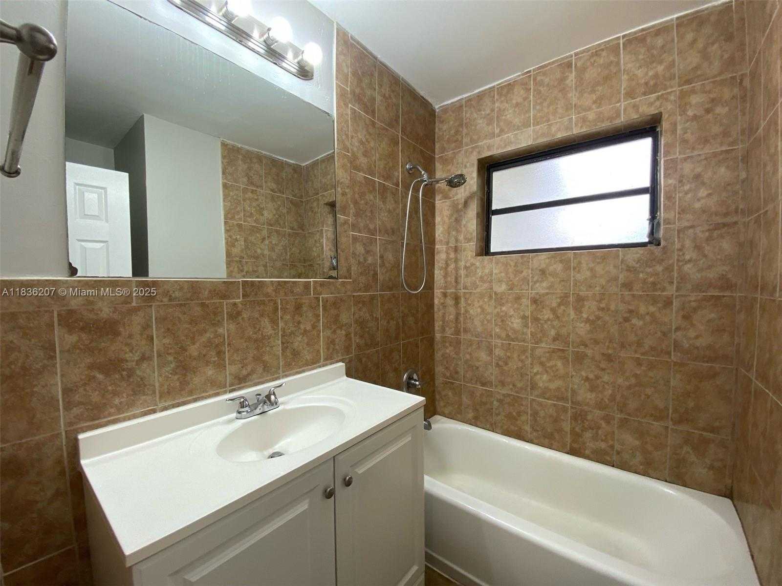 Small Image of 7521 INDIGO ST, Miramar Number 7