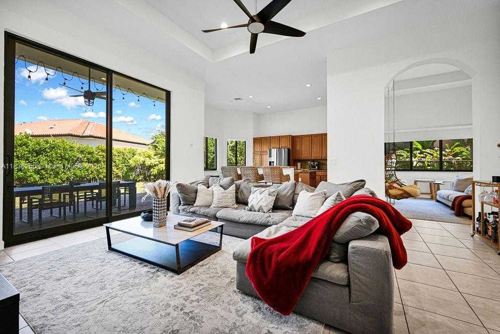 Small Image of 7565 SOUTH WEST 190TH ST, Cutler Bay Number 15