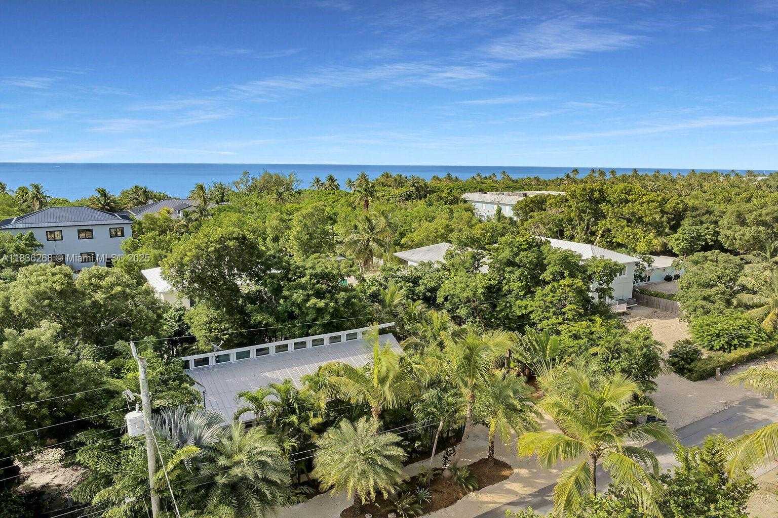Small Image of 81975 OLD HWY, Islamorada Number 25