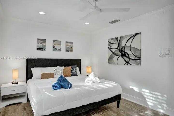 Small Image of 2120 SOUTH WEST 28TH WAY, Fort Lauderdale Number 37