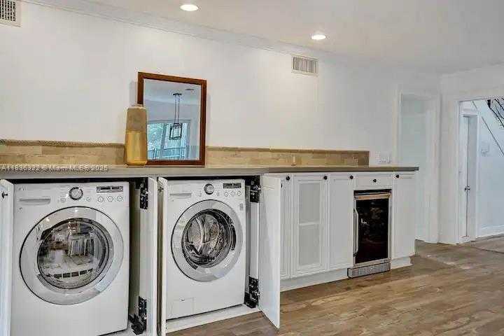 Small Image of 2120 SOUTH WEST 28TH WAY, Fort Lauderdale Number 9