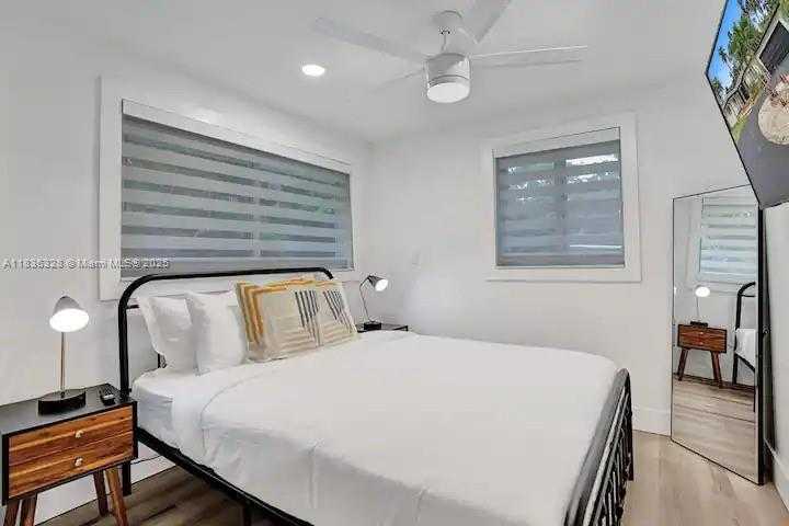 Small Image of 2100 SOUTH WEST 28TH WAY, Fort Lauderdale Number 22