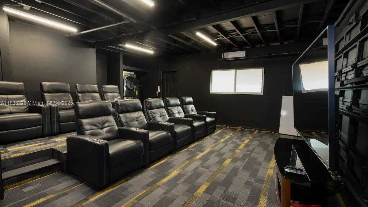 Small Image of 2100 SOUTH WEST 28TH WAY, Fort Lauderdale Number 32