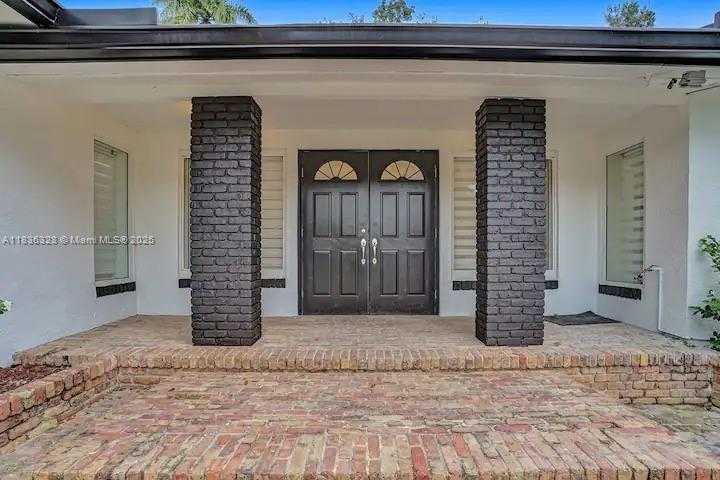 Small Image of 2100 SOUTH WEST 28TH WAY, Fort Lauderdale Number 35