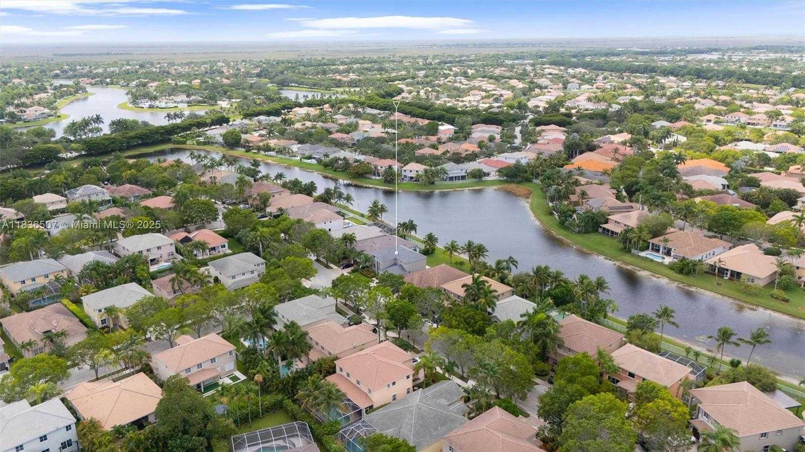 Small Image of 1249 CHENILLE CIR, Weston Number 24