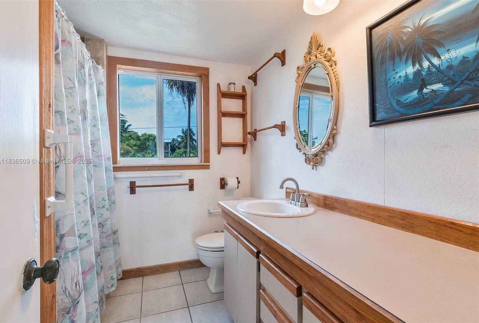 Small Image of 794 NARRAGANSETT LN, Key Largo Number 11