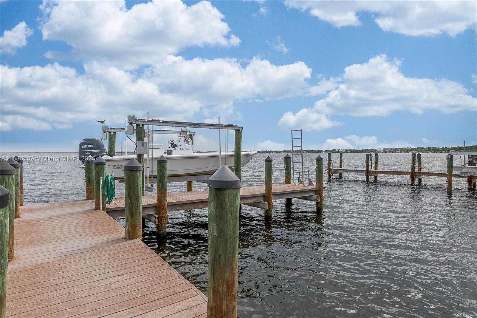 Small Image of 794 NARRAGANSETT LN, Key Largo Number 17