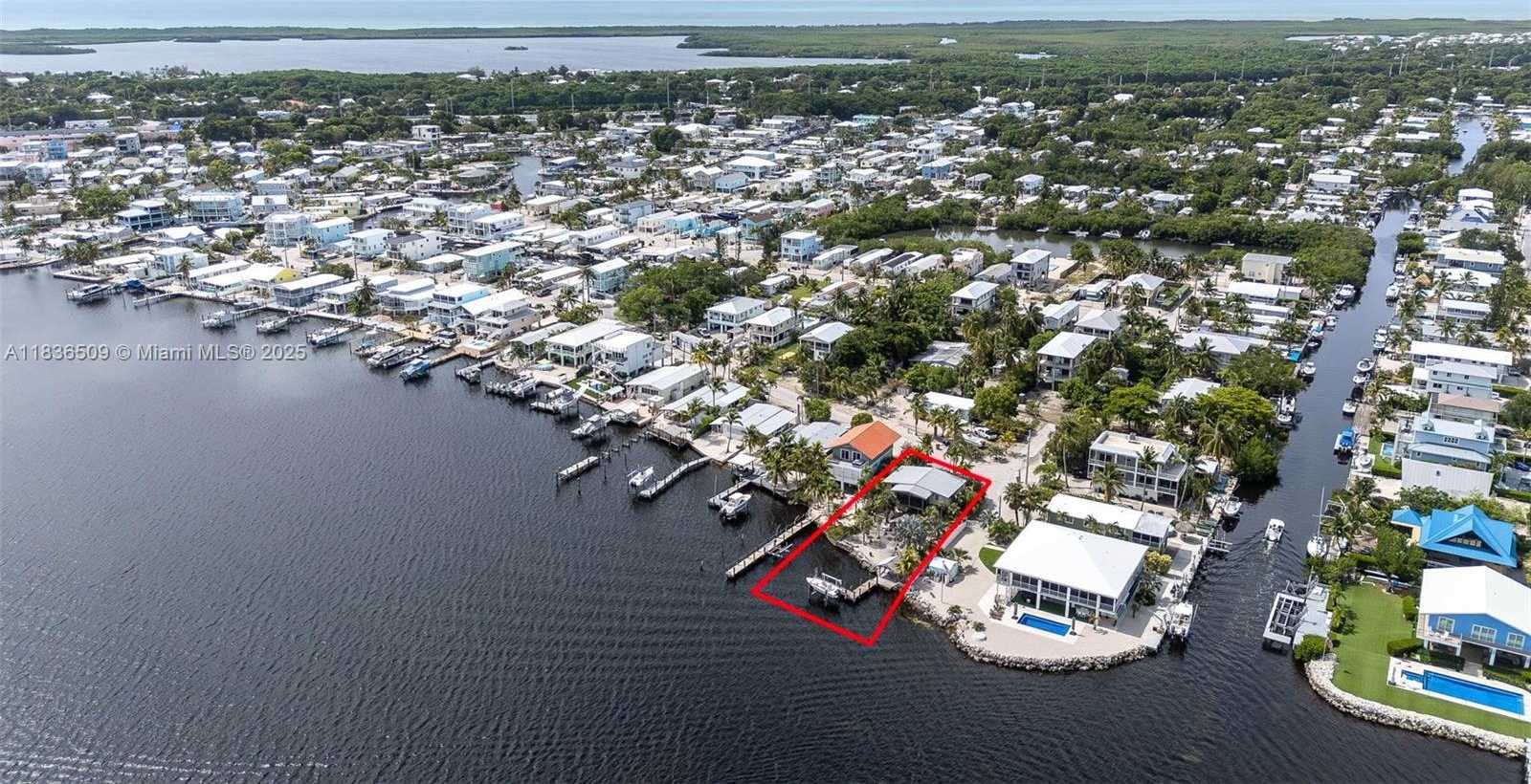 Small Image of 794 NARRAGANSETT LN, Key Largo Number 28
