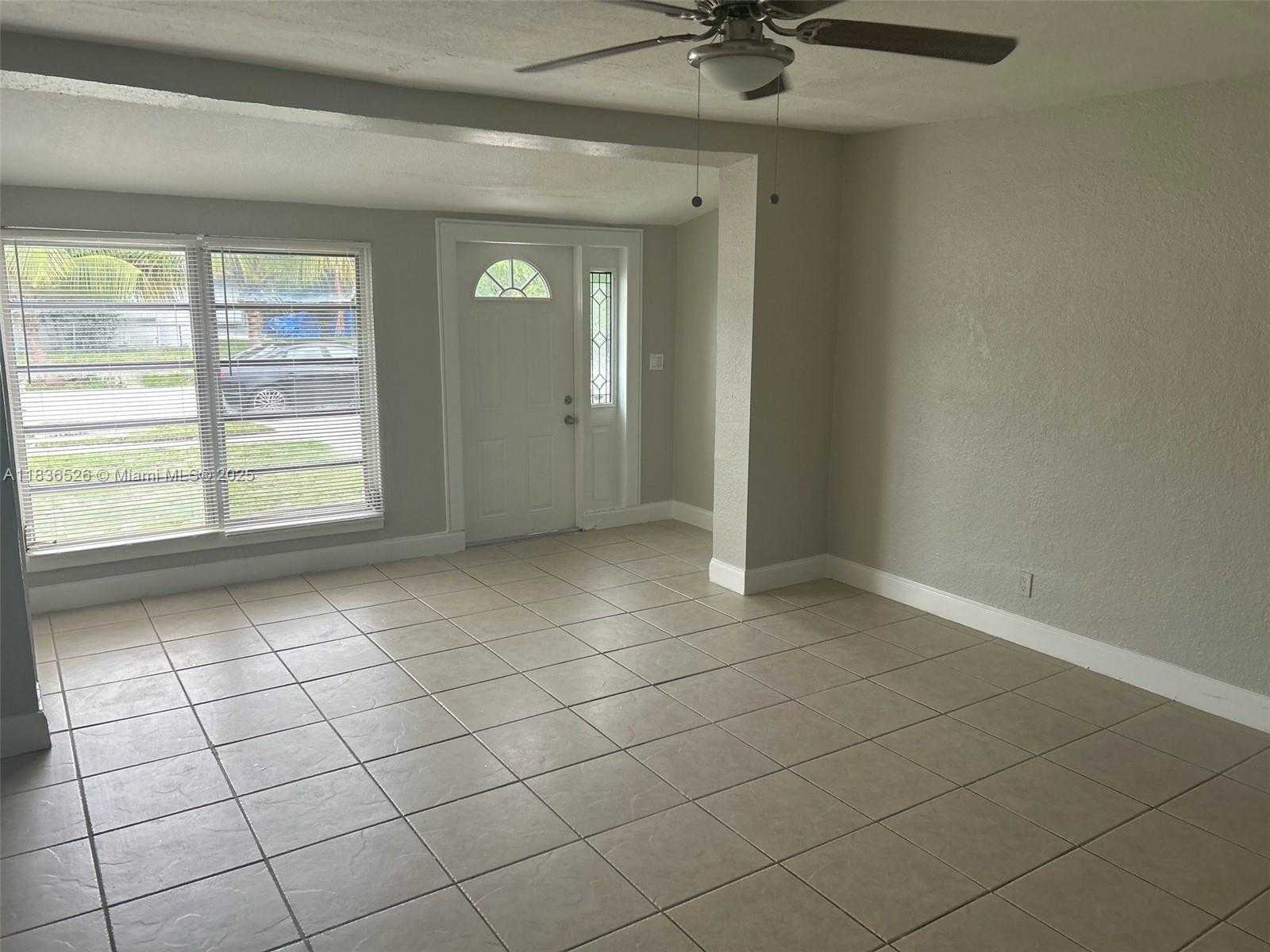Small Image of 5456 NORTH WEST 1ST AVE, Oakland Park Number 3