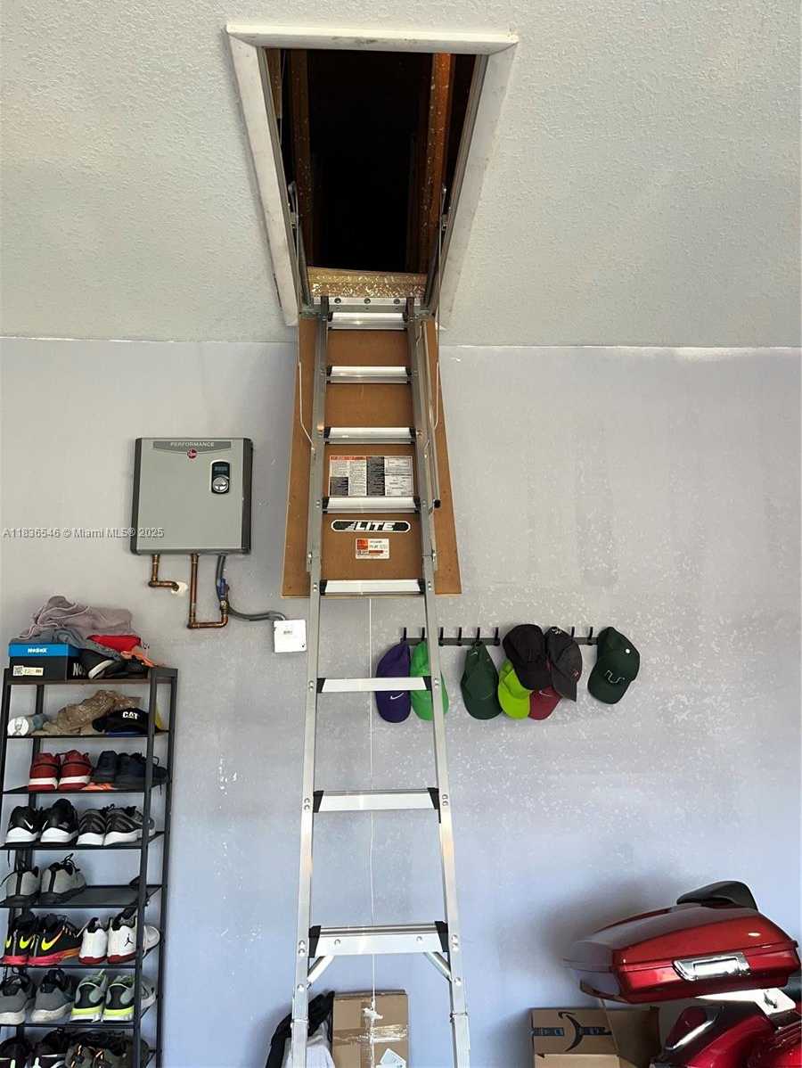 Imagen de Pequeño Objeto