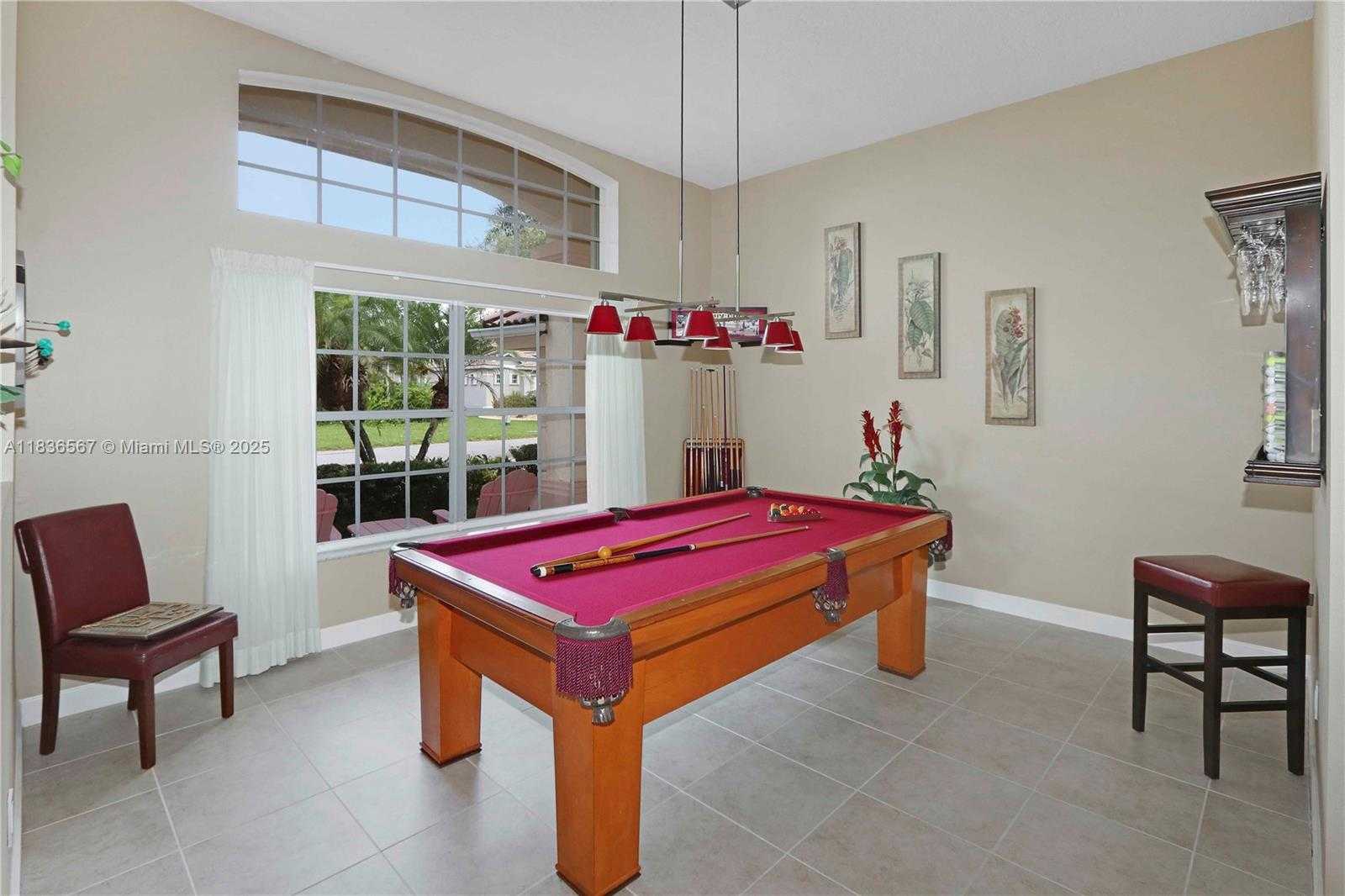 Small Image of 2725 FAIRWAYS DR, Homestead Number 11