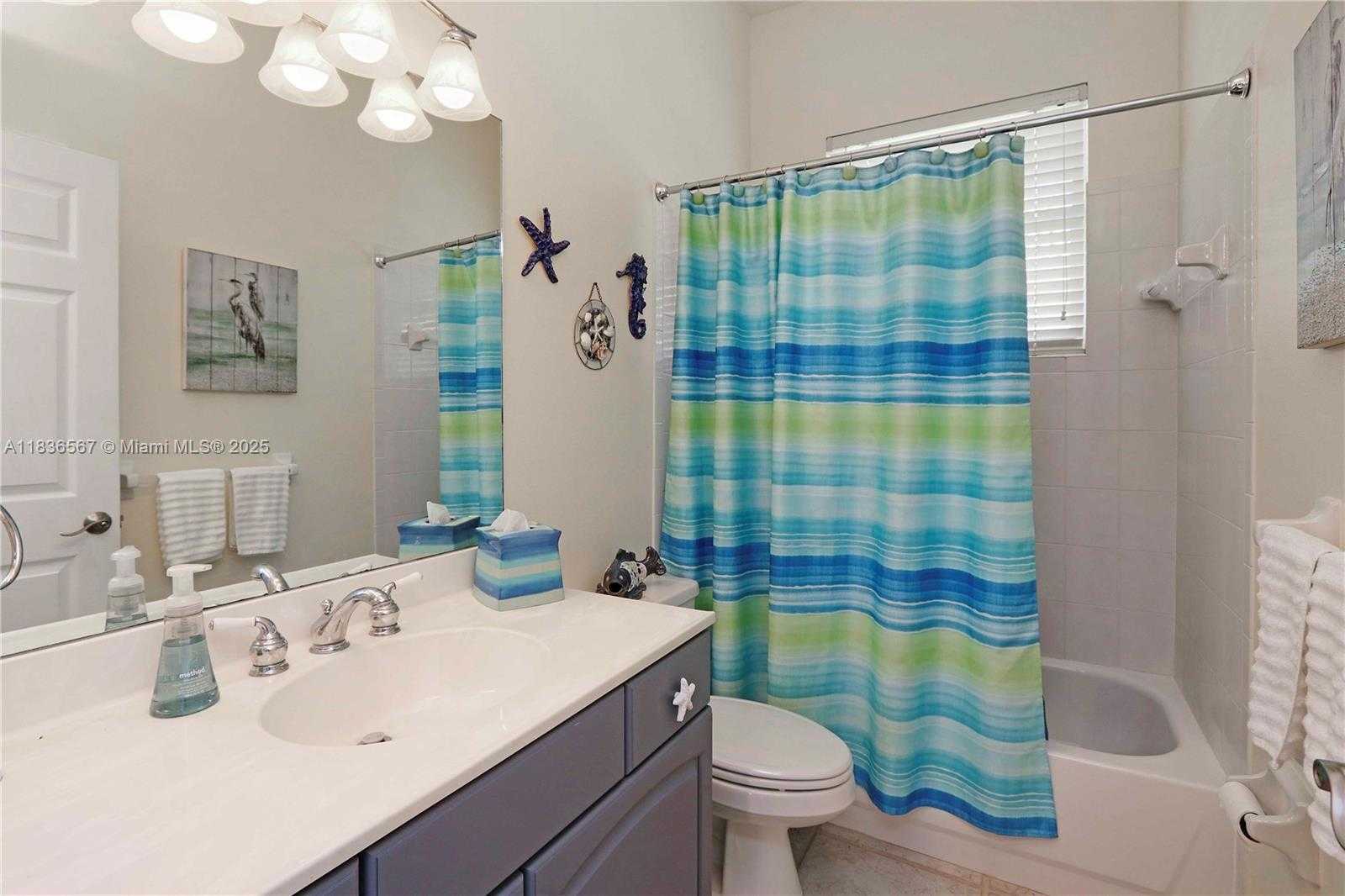 Small Image of 2725 FAIRWAYS DR, Homestead Number 13