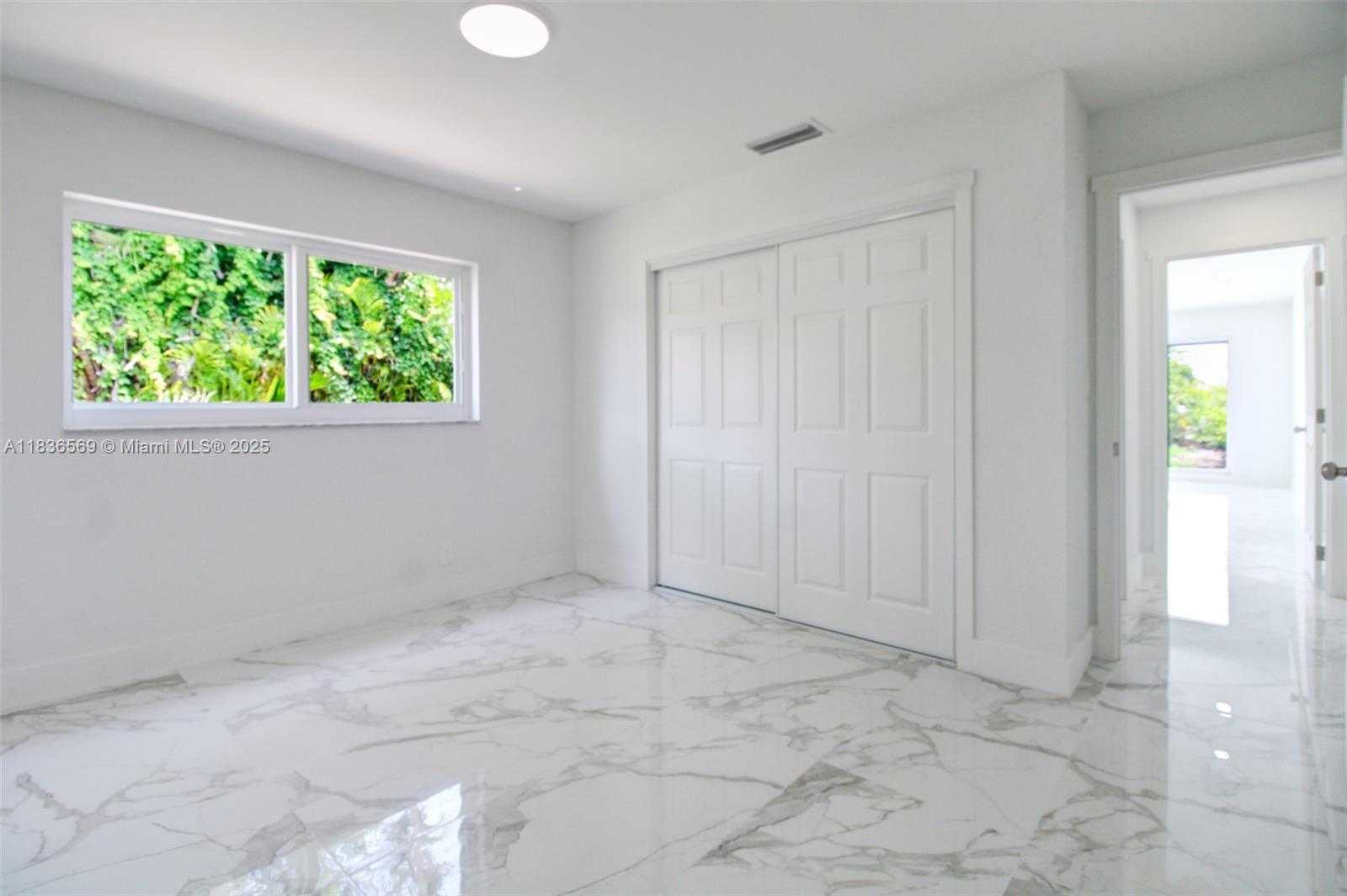Small Image of 4808 MANGO DR, Tamarac Number 29