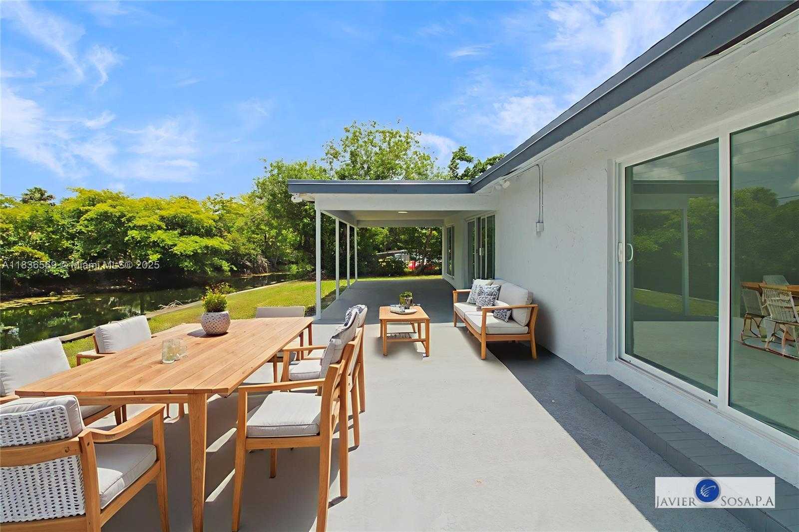 Small Image of 4808 MANGO DR, Tamarac Number 32