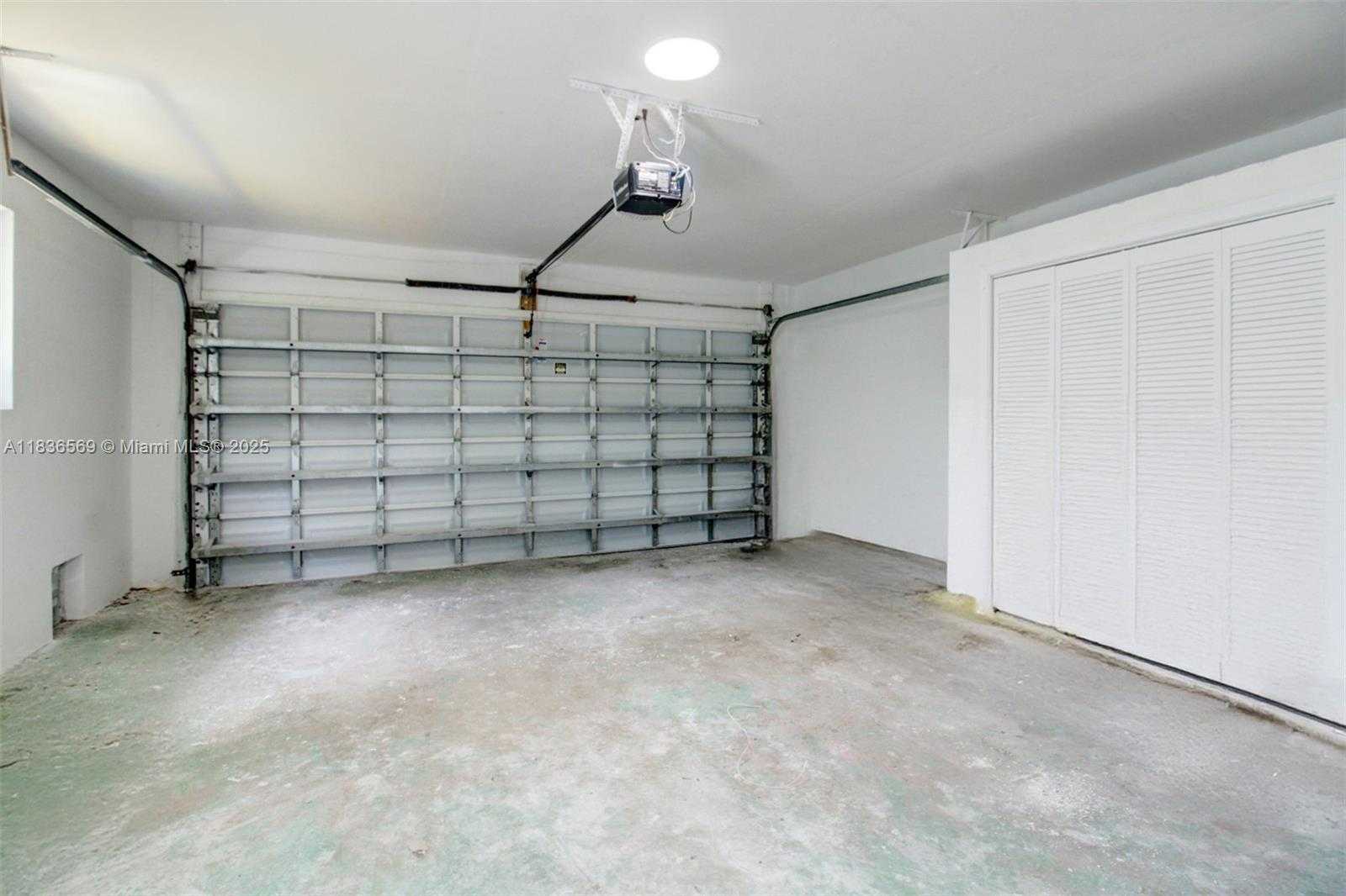Small Image of 4808 MANGO DR, Tamarac Number 36