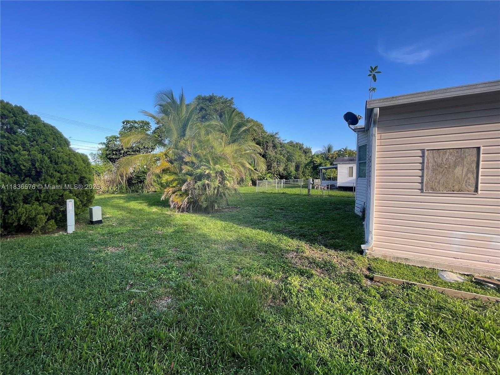 Small Image of 19800 SOUTH WEST 180TH AVE UNIT 5, Miami Number 8
