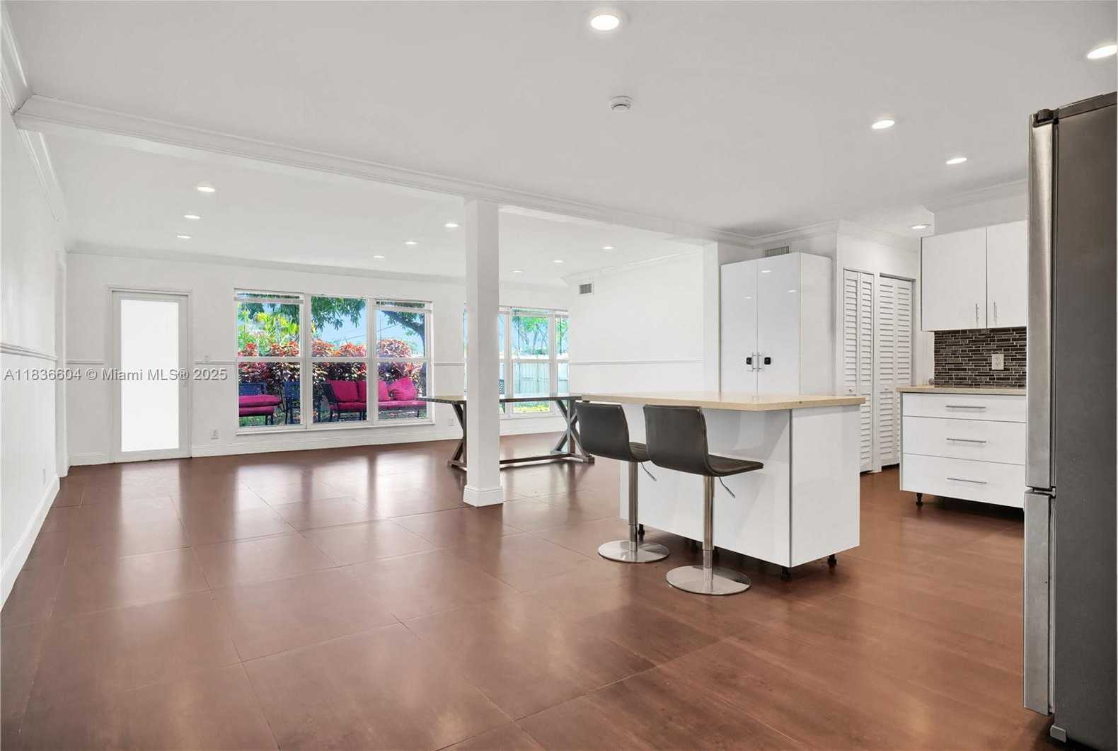 Small Image of 4721 WEST PARK RD, Hollywood Number 10