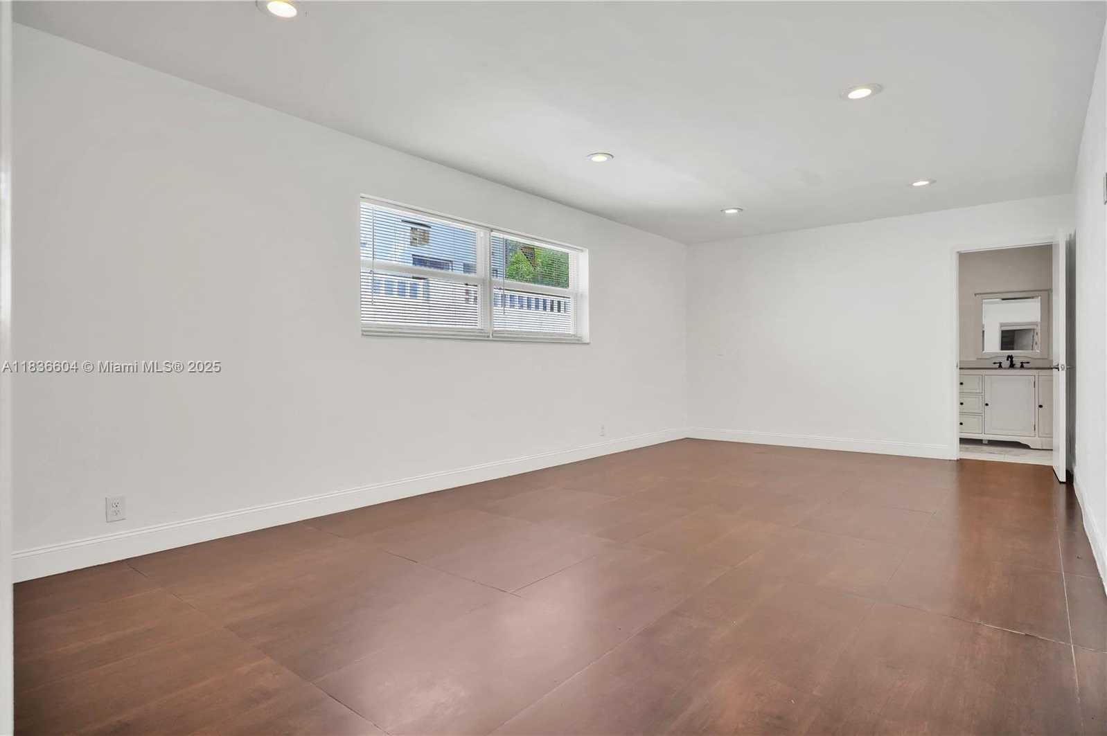 Small Image of 4721 WEST PARK RD, Hollywood Number 18