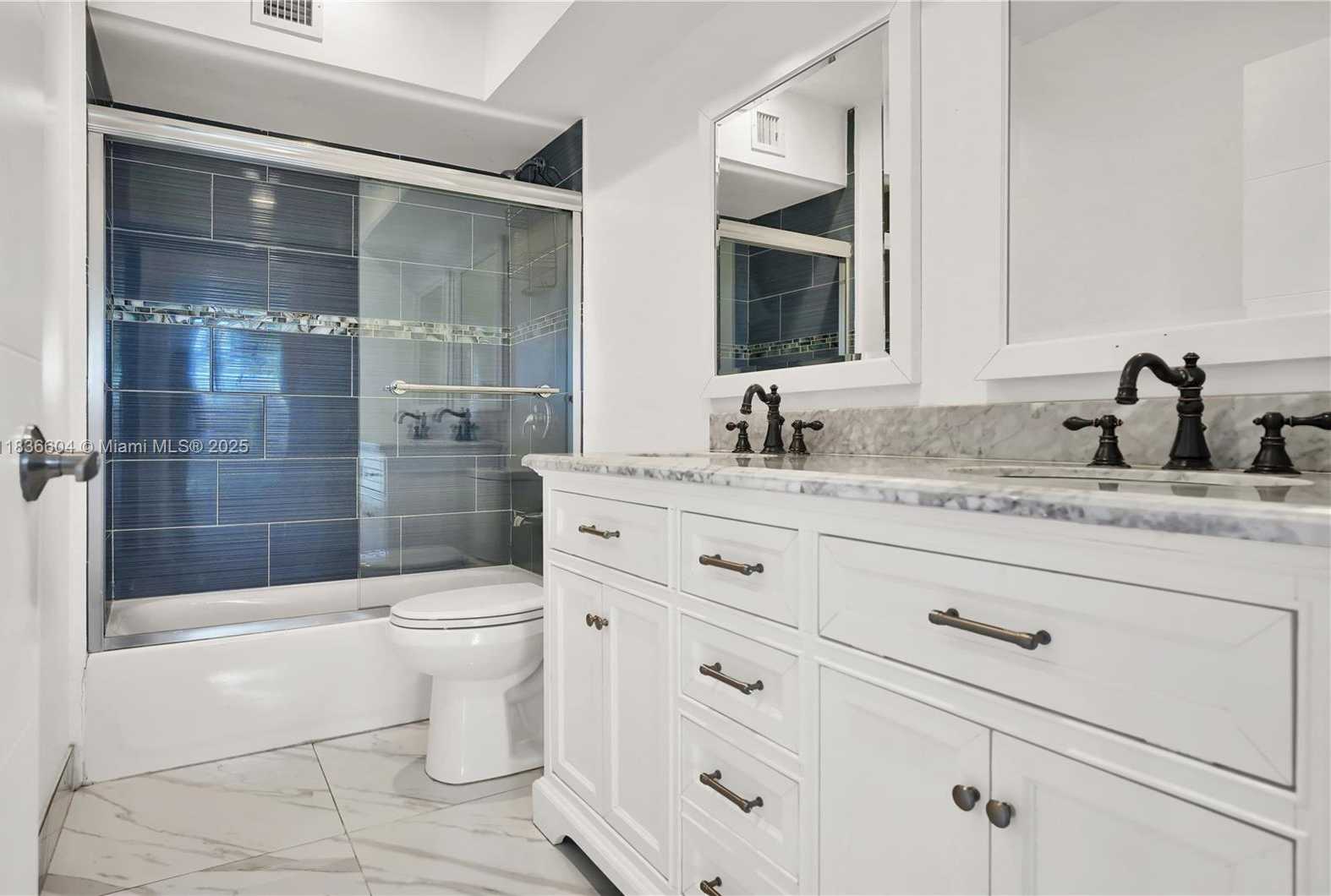 Small Image of 4721 WEST PARK RD, Hollywood Number 25