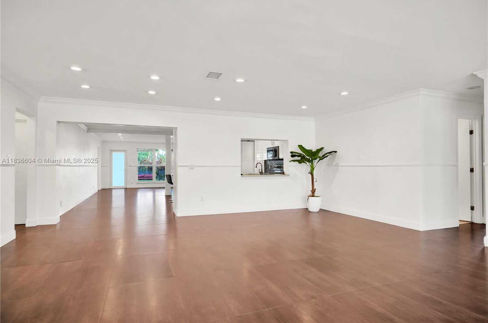 Small Image of 4721 WEST PARK RD, Hollywood Number 27