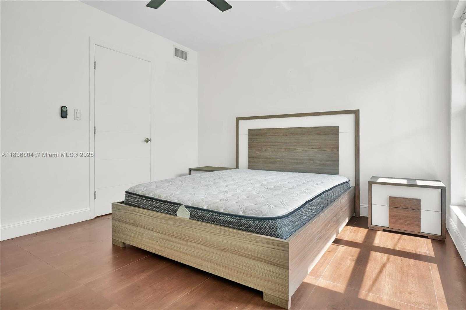 Small Image of 4721 WEST PARK RD, Hollywood Number 30