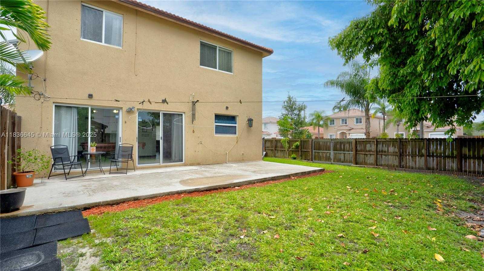 Small Image of 8740 SOUTH WEST 214TH TER, Cutler Bay Number 11