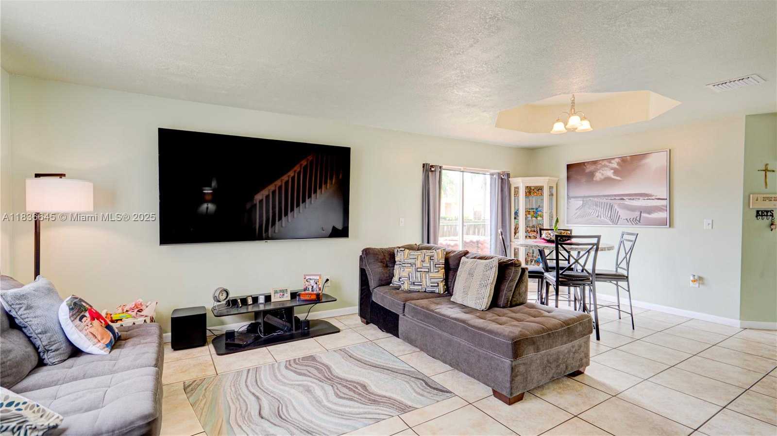 Small Image of 8740 SOUTH WEST 214TH TER, Cutler Bay Number 13