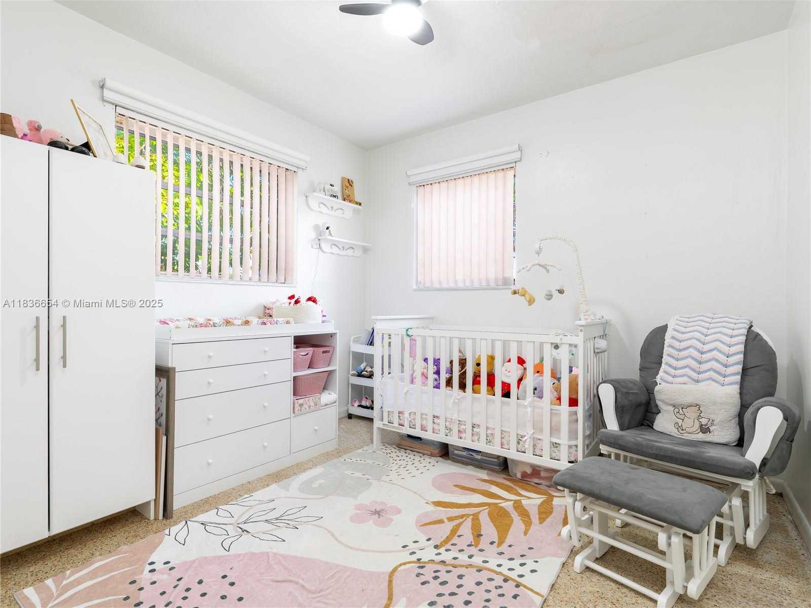 Small Image of 6530 TYLER ST, Hollywood Number 11