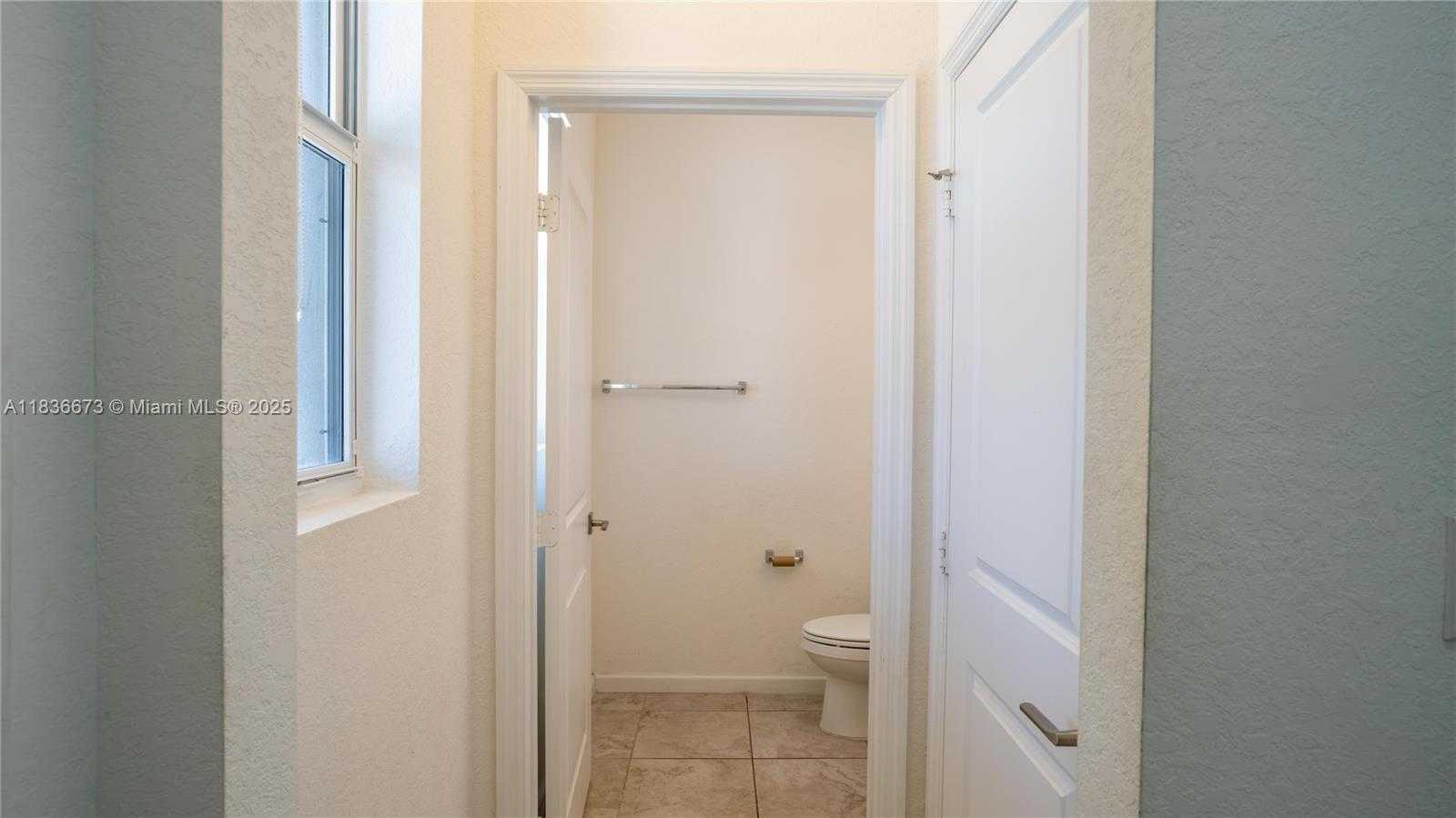 Small Image of 13321 SOUTH WEST 274TH TER, Homestead Number 20