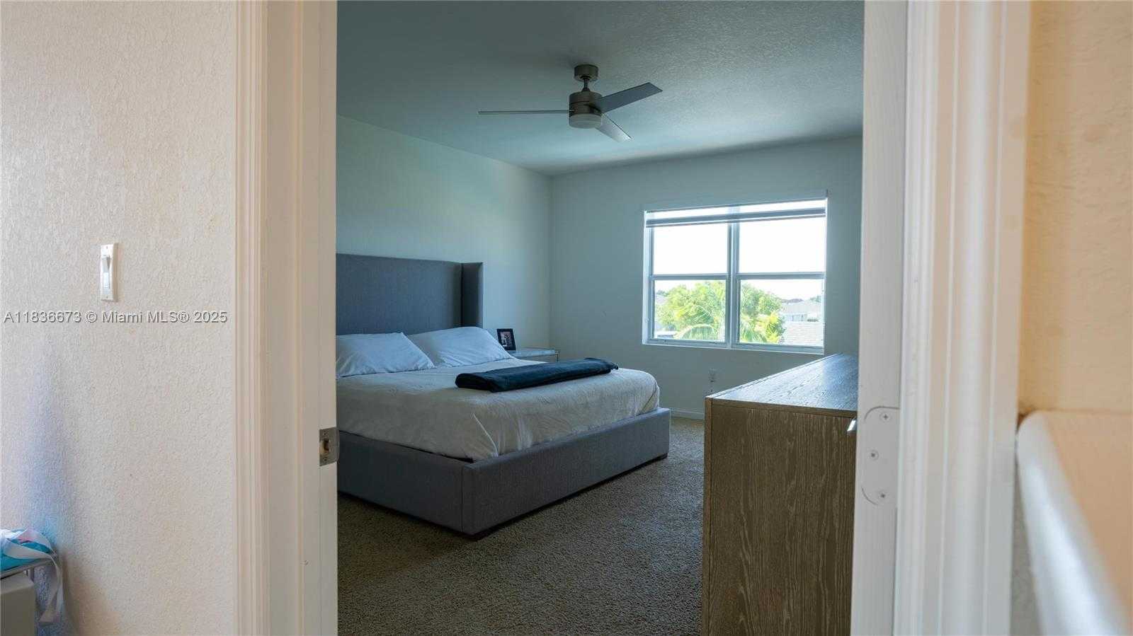 Small Image of 13321 SOUTH WEST 274TH TER, Homestead Number 21