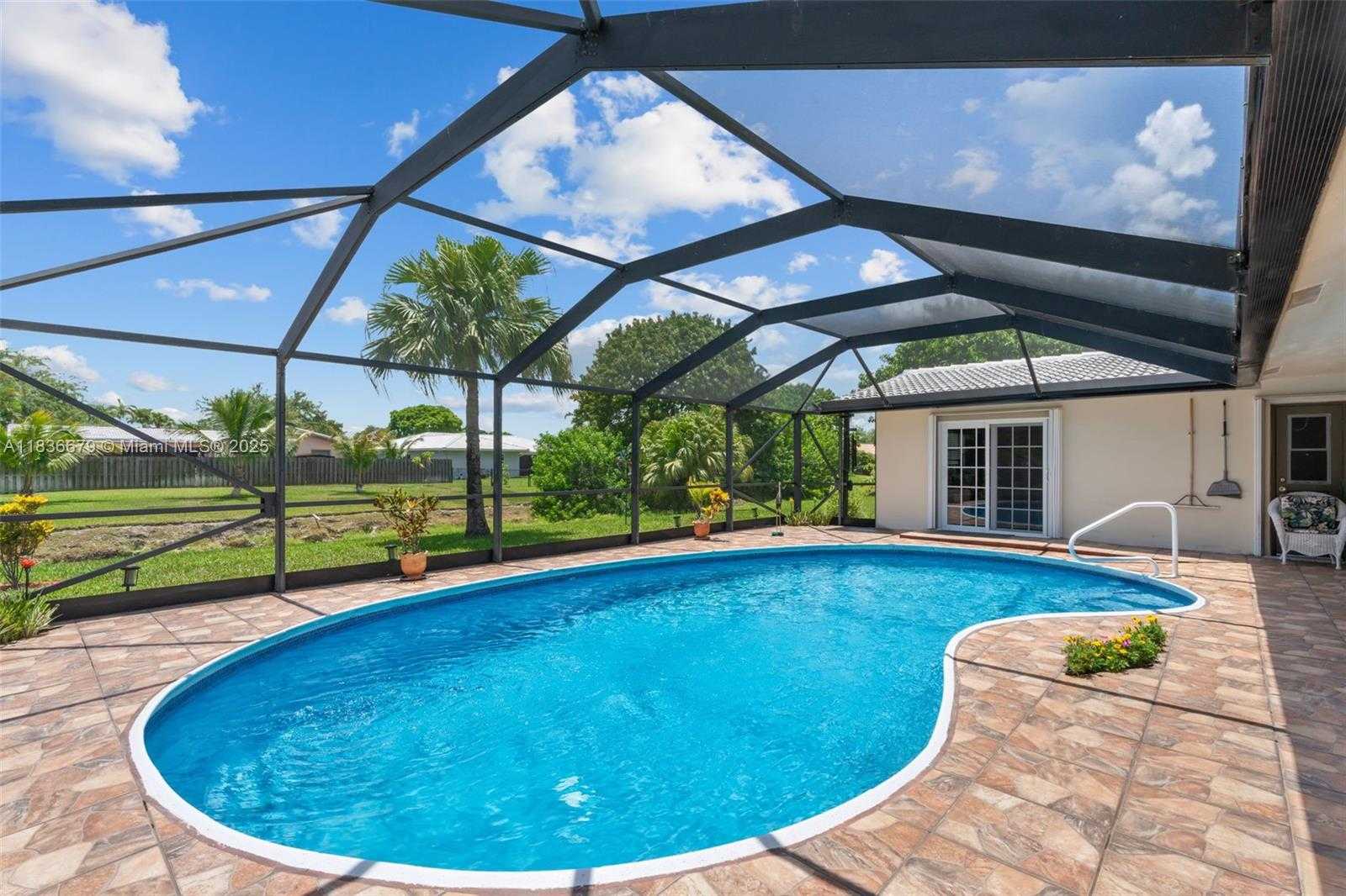 Small Image of 10620 NORTH WEST 41ST ST, Coral Springs Number 24