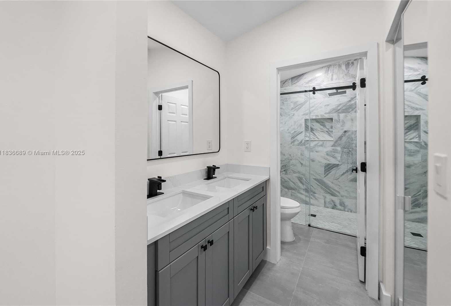 Small Image of 16533 NORTH WEST 21ST ST, Pembroke Pines Number 11