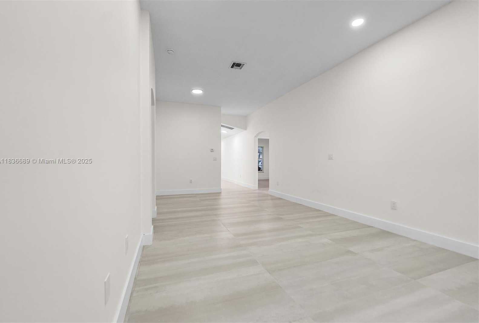 Small Image of 16533 NORTH WEST 21ST ST, Pembroke Pines Number 8