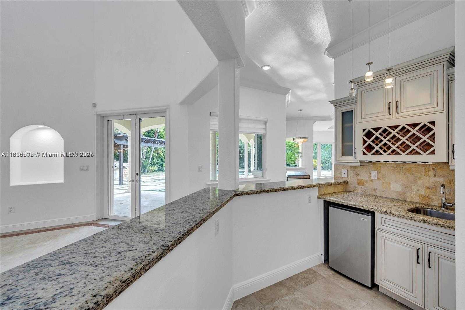 Small Image of 13400 SOUTH WEST 83RD AVE, Pinecrest Number 10