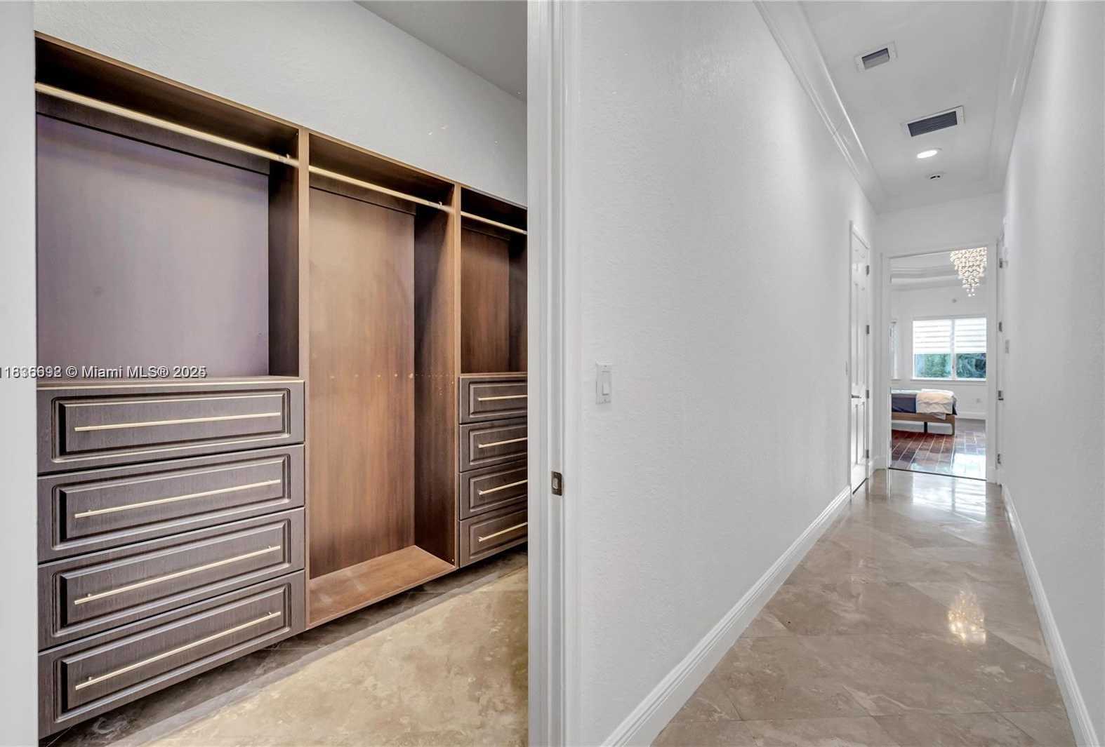 Small Image of 13400 SOUTH WEST 83RD AVE, Pinecrest Number 25
