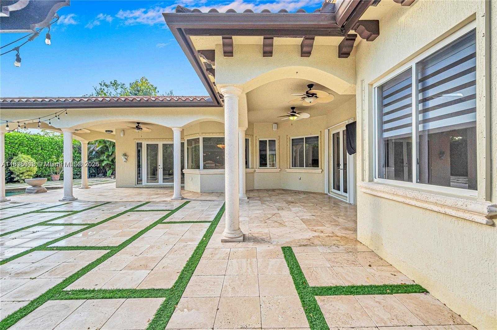 Small Image of 13400 SOUTH WEST 83RD AVE, Pinecrest Number 27